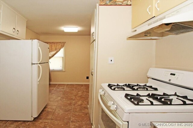 708 S Pecan St, Nowata, OK 74048 - photo 13