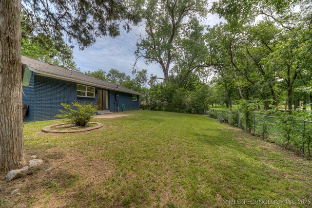 13306 E 28th St, Tulsa, OK 74134 - view of yard