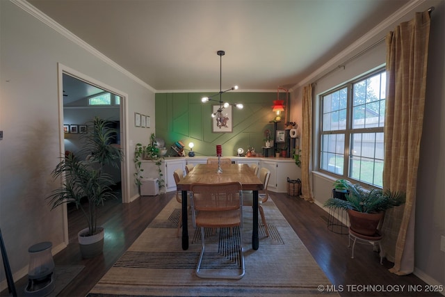204 W Albuquerque St, Broken Arrow, OK 74011 - dining area with crown molding and dark wood finished floors
