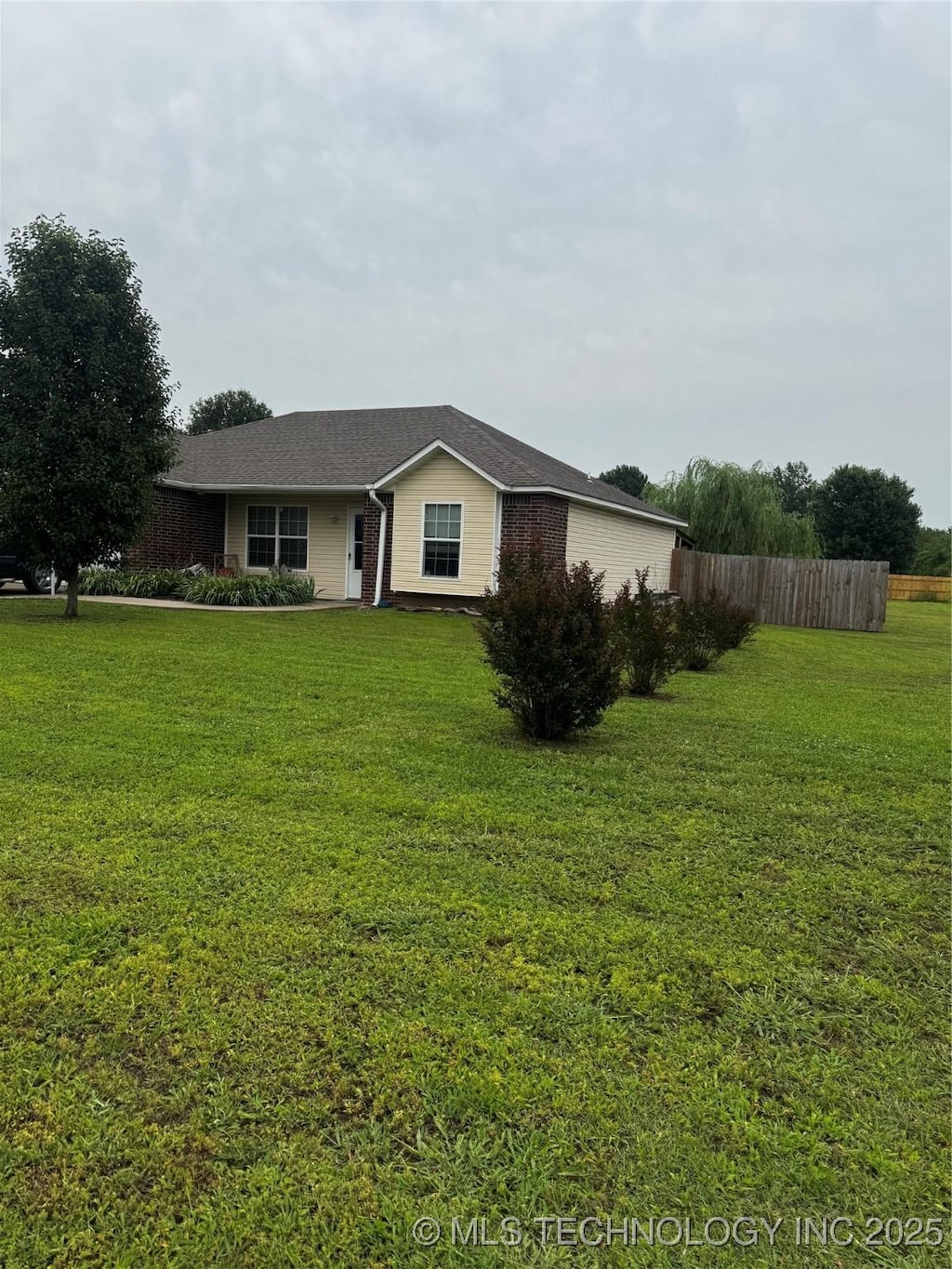 624 S Barclay, Dewey, OK 74029 - view of front facade