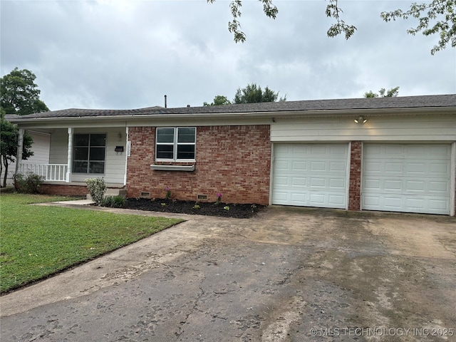 1632 E 55th Pl, Tulsa, OK 74105 - single story home featuring driveway, crawl space, an attached garage, brick siding, and a front yard
