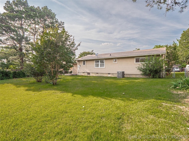 1508 E Seminole Ave, Mcalester, OK 74501 - view of grassy yard