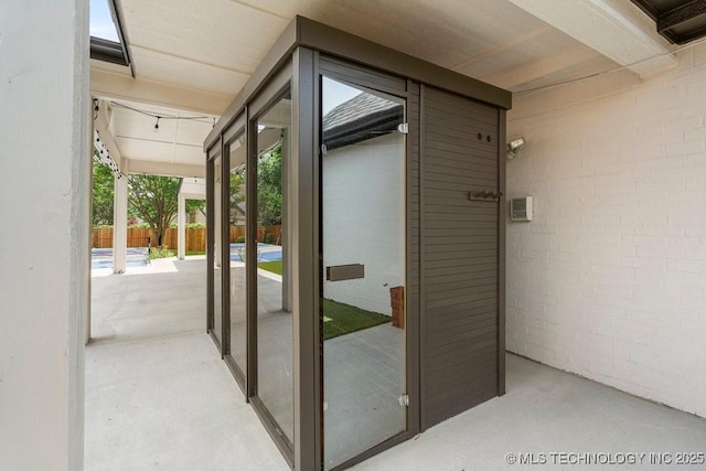 9703 S 100th E Ave, Tulsa, OK 74133 - view of doorway