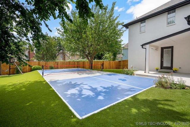 9703 S 100th E Ave, Tulsa, OK 74133 - view of sport court featuring a fenced backyard