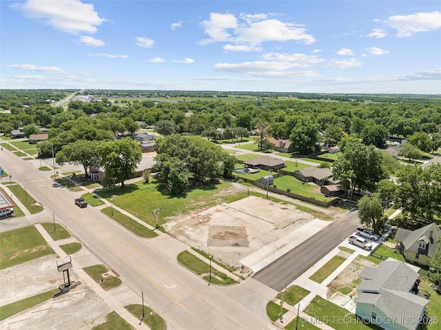 602 E Main St, Davis, OK 73030