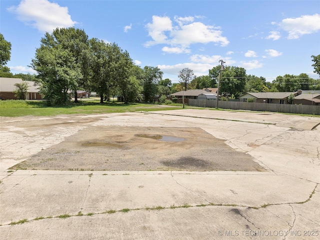 602 E Main St, Davis, OK 73030