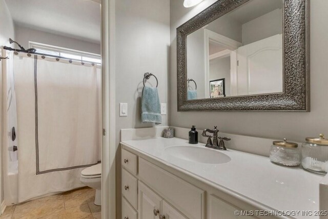 9402 E 109th St S, Tulsa, OK 74133 - full bathroom featuring vanity and shower / tub combo