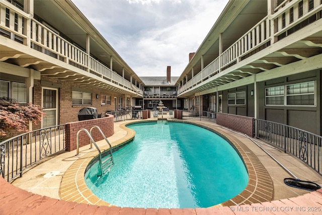 4517 S Peoria Ave Unit 31A, Tulsa, OK 74105 - view of community pool