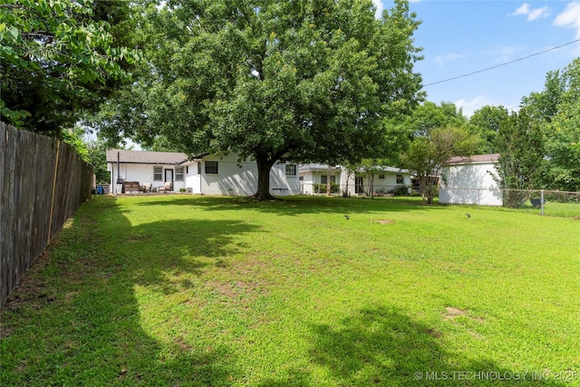 5914 E 26th St, Tulsa, OK 74114 - view of fenced yard