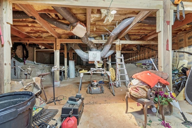 1110 N Renaissance Dr, Sand Springs, OK 74063 - view of below grade area
