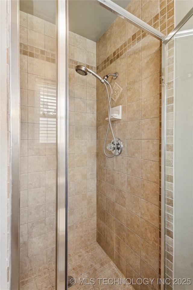 810 N 3rd St, Jenks, OK 74037 - full bathroom featuring a shower stall