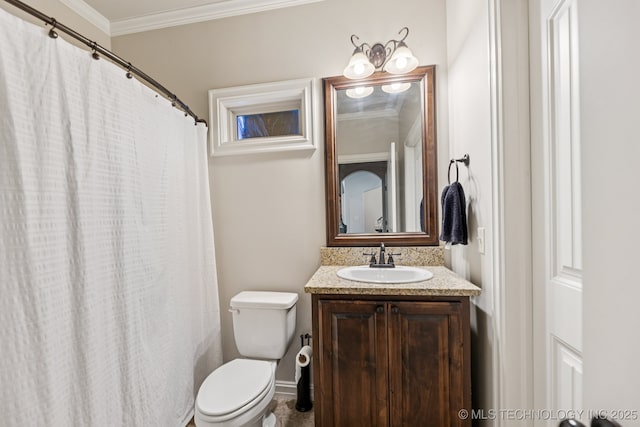 1956 E 172nd St S, Mounds, OK 74047 - full bathroom featuring crown molding, vanity, and curtained shower