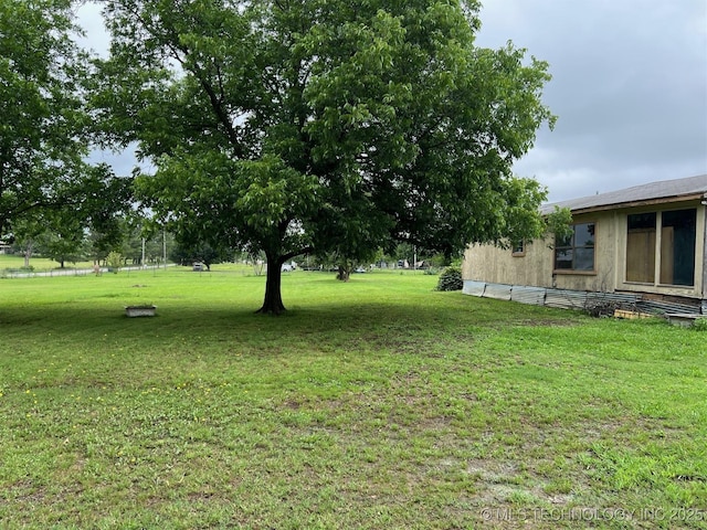 10401 S 359th Ave E, Coweta, OK 74429 - view of grassy yard