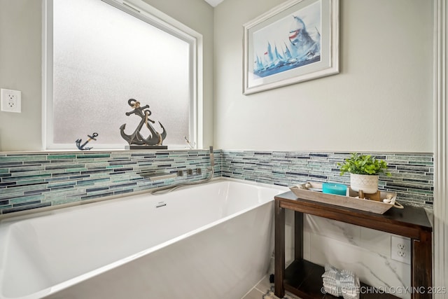 1620 E Boston Ct, Broken Arrow, OK 74012 - full bath featuring a freestanding bath