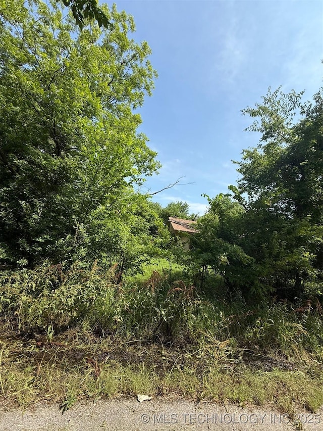 612 Nelson Ave, Henryetta, OK 74437