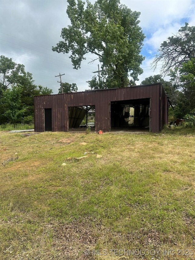 51698 W 139th St S, Drumright, OK 74030 - view of pole building with a lawn
