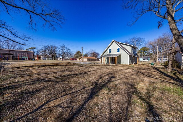 101 Dunn, Caddo, OK 74729 - view of yard