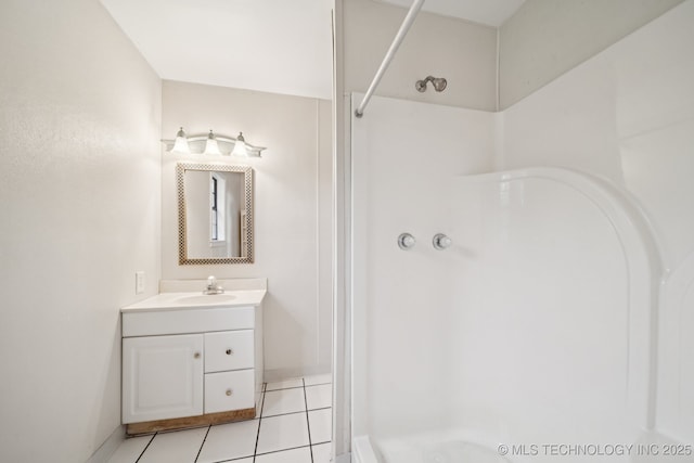 11637 W 86th St S, Sapulpa, OK 74066 - bathroom featuring a shower, vanity, and tile patterned floors