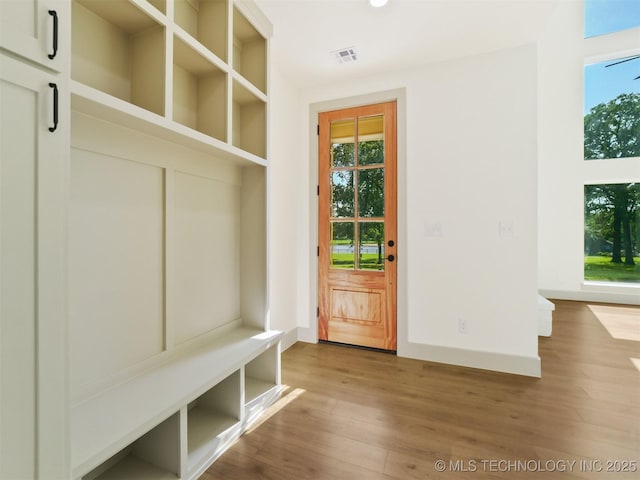 2 Valley View Dr, Burneyville, OK 73430 - mudroom featuring wood finished floors and baseboards