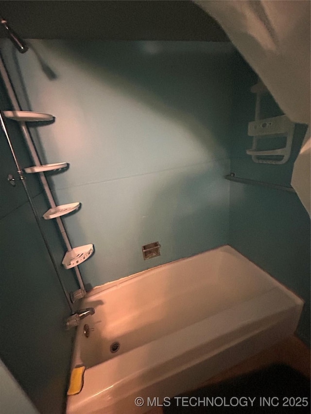 1315 W 5th St, Okmulgee, OK 74447 - full bathroom with bathtub / shower combination
