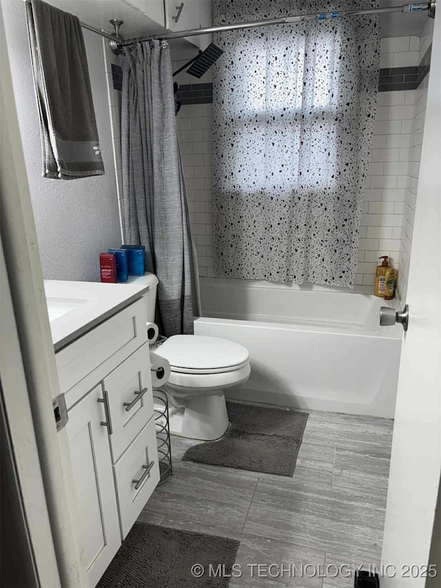 24 Lakeside, Adair, OK 74330 - bathroom featuring shower / bath combo and vanity