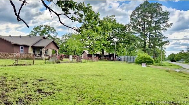 8201 State Highway 20, Eucha, OK 74342 - view of yard