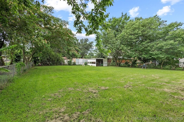 707 Bradwell St, Colbert, OK 74733 - view of yard