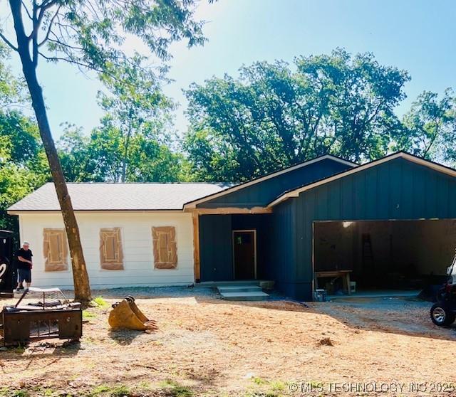 4 Tulsa Dr, Monkey Island, OK 74331 - photo 1