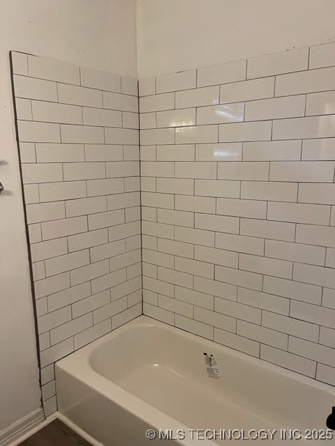 4746 S Boston Pl, Tulsa, OK 74105 - full bathroom featuring bathing tub / shower combination