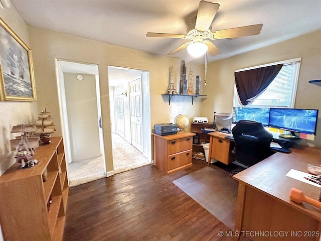 616 N Lee St, Fort Gibson, OK 74434 - office space featuring dark wood-type flooring and a ceiling fan