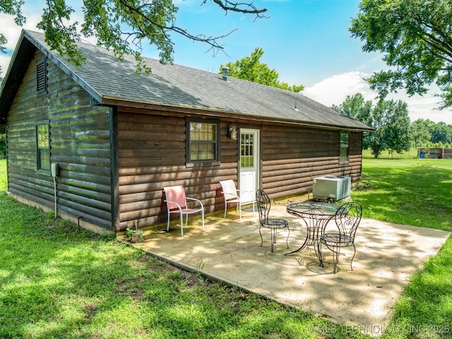447 Pink Gladiola St, Broken Bow, OK 74745 - view of patio / terrace