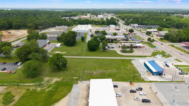 S Main St, Grove, OK 74344