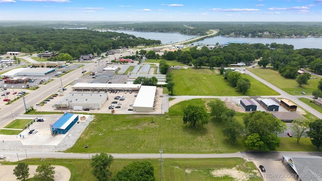 S Main St, Grove, OK 74344