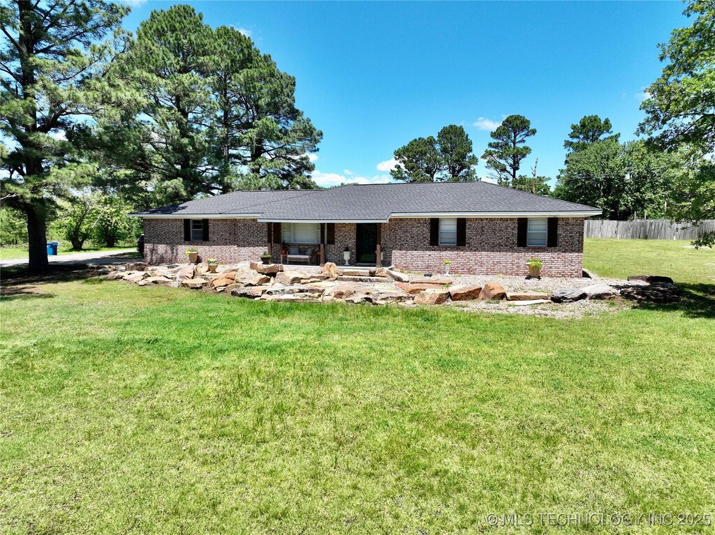 202 Findley St, Crowder, OK 74430 - ranch-style home with brick siding