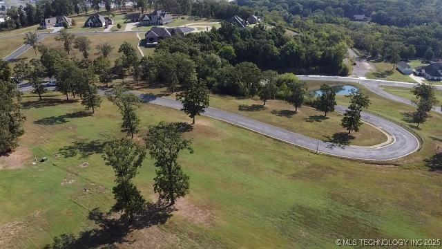 777 Ridgeview Dr, Tahlequah, OK 74464