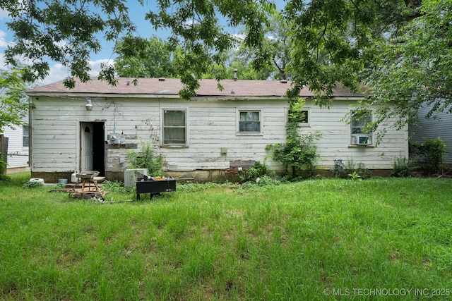 1012 N Irvington St, Tulsa, OK 74115 - rear view of property with cooling unit