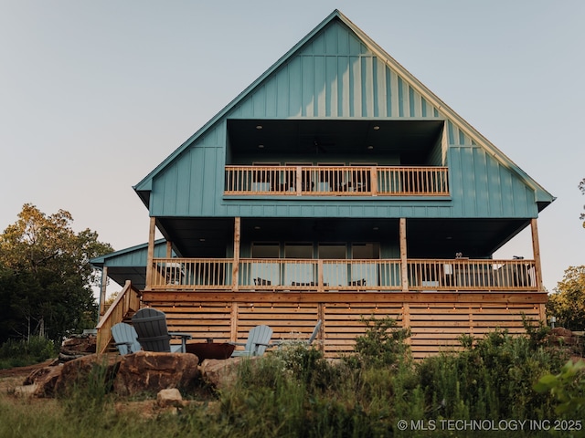 118900 S 4213, Eufaula, OK 74432 - view of front of home with a balcony and board and batten siding