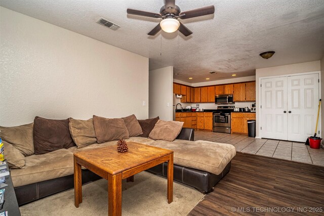 204 S 11th, Madill, OK 73446 - photo 4