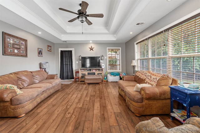 30103 S 4210th Rd, Inola, OK 74036 - living area with hardwood / wood-style flooring, a tray ceiling, a ceiling fan, ornamental molding, and recessed lighting