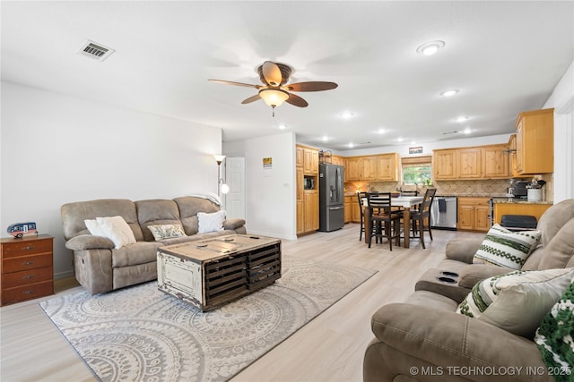 110094 S 4680th Rd, Gans, OK 74936 - living area with ceiling fan, recessed lighting, and light wood finished floors