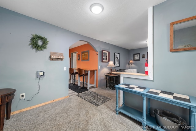 6607 Old Taft Rd, Muskogee, OK 74401 - carpeted office with arched walkways and baseboards