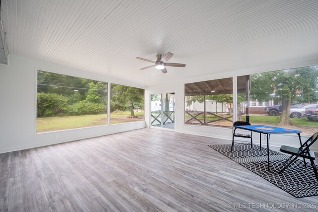 1601 E 6th St, Okmulgee, OK 74447 - unfurnished sunroom with ceiling fan