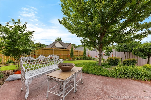 800 Magnolia, Ada, OK 74820 - fenced backyard featuring a patio