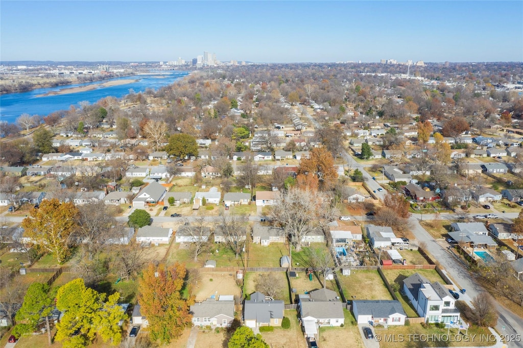 139 E 47th St, Tulsa, OK 74105 - view of property location featuring nearby suburban area and a nearby body of water