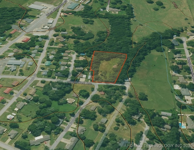 104 S W Ave, Tahlequah, OK 74464