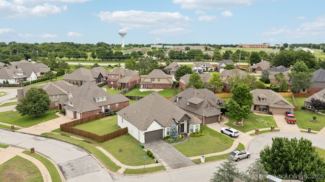 905 W Elmira St, Broken Arrow, OK 74012 - aerial perspective of suburban area