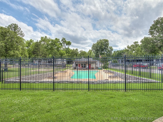 4640 E 68th St Unit 285, Tulsa, OK 74136 - view of yard