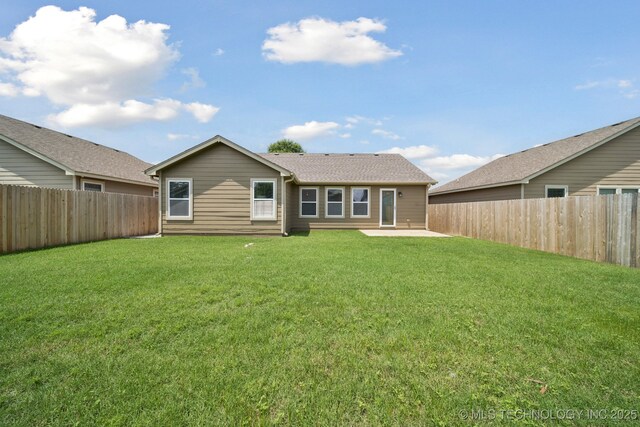 2211 E Concord Pl, Broken Arrow, OK 74012 - rear view of property with a fenced backyard and a patio area