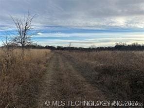 E 1010 Road, Hitchita, OK 74438