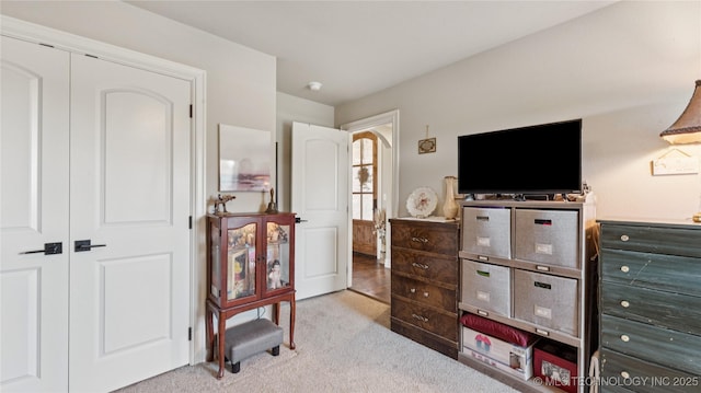14934 S Sequoia St, Glenpool, OK 74033 - bedroom with carpet
